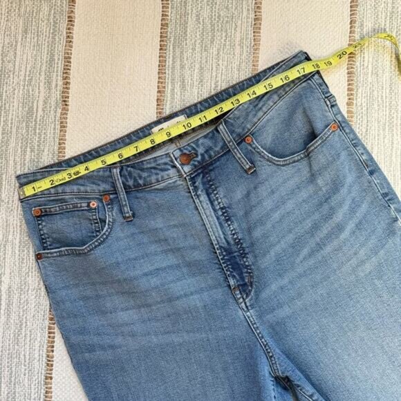 Madewell The Perfect Vintage Jeans in Blue Hoyne Wash Raw Hem High Rise Size 33 - Picture 6 of 11